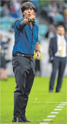  ?? FOTO: AFP ?? Joachim Löw hat in den Turniermod­us geschaltet.