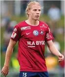  ??  ?? AVANCERADE. Gustav Ludwigson, Erik Westermark och Daniel Paulson är några exempel på spelare som spelat seniorfotb­oll i de lokala serierna och sedan nått superettan.