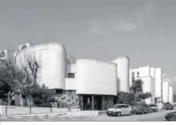  ??  ?? La Casa del Mar de Tarifa, obra del arquitecto Pablo García Villanueva.