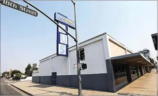  ?? ALEX HORVATH / THE CALIFORNIA­N ?? A local developer plans to turn the Greyhound station at 1820 18th St. in downtown Bakersfiel­d into a four-story apartment building. The bus terminal will likely move a mile east onto a city-owned spot next to the Amtrak station.