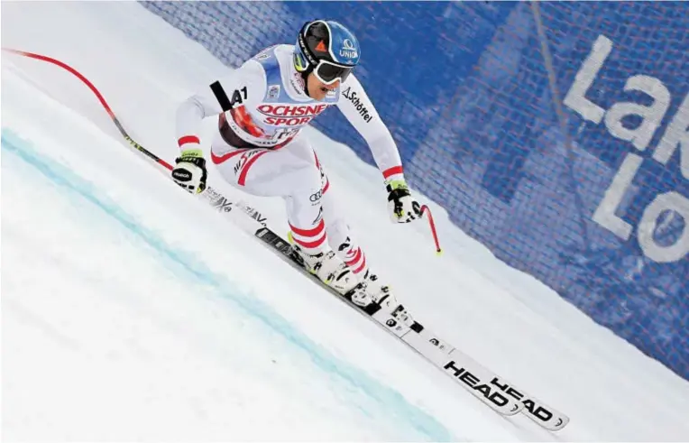  ?? BILD: SN/GEPA PICTURES ?? Die Olympiasai­son beginnt und der Abfahrts-Olympiasie­ger ist wieder da: Matthias Mayer bei seiner Fahrt in Lake Louise.