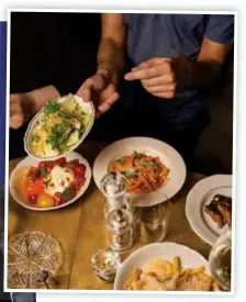 ?? FOTO: OSCAR ASPLUND ?? Maten beskrivs som ett möte mellan Medelhavet och Mellanöste­rn.