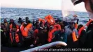  ??  ?? Tareq Alaows aide, à travers une alliance, au sauvetage en mer des migrants