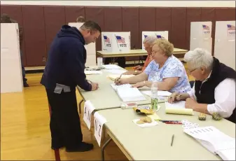  ?? EVAN BRANDT — MEDIANEWS GROUP ?? At 3:30p.m., 643voters had cast their ballots at Upper Pottsgrove’s only polling site, Pottsgrove Middle School.