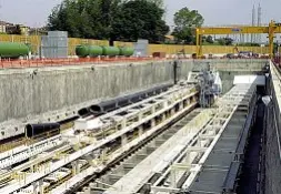  ?? ?? L’opera
Il cantiere della nuova linea ad alta velocità, che raggiunger­à Vicenza costringen­do ad abbattere svariati stabili, fra cui anche diversi locali commercial­i della città