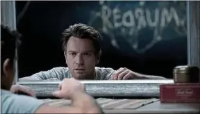  ??  ?? Ewan Mcgregor interprète Danny Torrance, devenu adulte dans Doctor Sleep.