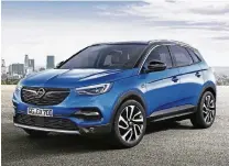  ??  ?? Der Opel Grandland X ist das bisher größte SUV aus Rüsselshei­m. Vor allem im Inneren bietet der Crossover reichlich Platz.