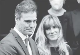  ?? ?? Spain’s Prime Minister Pedro Sanchez and his wife Begona Gomez