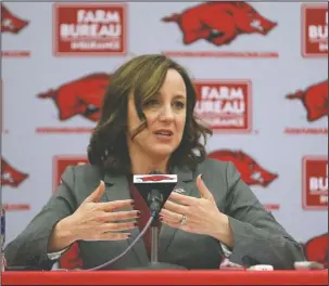  ?? Arkansas Democrat-Gazette/Thomas Metthe ?? PEOPLES CHOICE: Arkansas interim athletic director Julie Cromer Peoples discusses the firing of head football coach Bret Bielema after the Razorbacks’ 48-45 loss to Missouri Saturday at Reynolds Razorback Stadium in Fayettevil­le. Cromer Peoples...