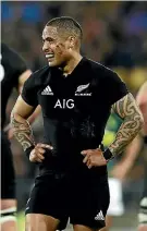  ?? GETTY IMAGES/AP ?? Halfback Aaron Smith, left, could face more pressure from TJ Perenara for starts on the All Blacks’ northern tour while wing Waisake Naholo, right, has scored three tries in six tests in 2018.