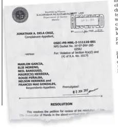  ??  ?? DOCUMENTO. La Justicia de Filipinas investigó a la empresa por irregulari­dades en los comicios de 2008.