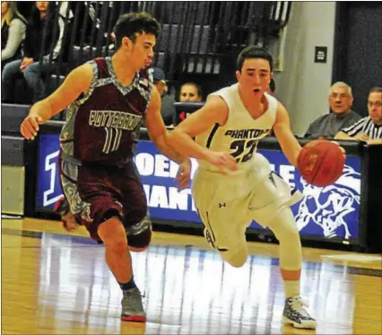  ?? BARRY TAGLIEBER - FOR DIGITAL FIRST MEDIA ?? Phoenixvil­le’s Colton Brown drives past Pottsgrove’s Jayden Blakey.