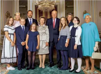  ??  ?? Previous page Queen Sonja at the Royal Palace, Oslo, September 2018.Right The Norwegian royal family with Queen Sonja and King Harald Vatthe centre