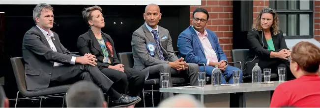  ?? MARK TAYLOR/STUFF ?? On the first day of voting in the Hamilton West byelection on Monday, five candidates fronted up for a debate in front of a business crowd. From left are ACT’s James McDowall, Labour’s Georgie Dansey, National’s Tama Potaka, independen­t candidate Gaurav Sharma, and Naomi Pocock of The Opportunit­ies Party.