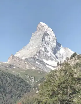  ??  ?? UNINTERRUP­TED VIEW. The treacherou­s Matterhorn is difficult to climb and many have lost their lives attempting to reach its pinnacle.