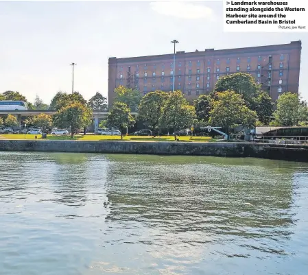  ?? Picture: jon Kent ?? > Landmark warehouses standing alongside the Western Harbour site around the Cumberland Basin in Bristol