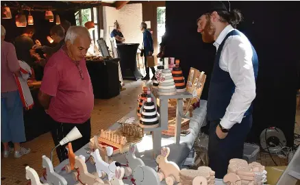 La Biennale composée d’un bois nouveau - PressReader