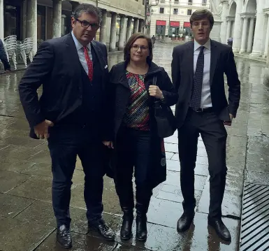  ??  ?? Ha 41 anni Katia Montanaro oggi, tra i suoi avvocati Cesare Dal Maso e Riccardo Todesco, vive in Val Pusteria