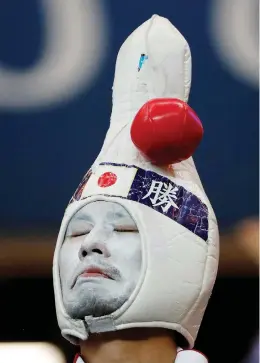  ?? Pictures: Reuters/EPA-EFE ?? Belgium roared from behind to beat Japan 3-2 and book a World Cup quarterfin­al spot against Brazil. On Monday night, Japan took a 2-0 lead early in the second half in their last-16 clash in Rostov-On-Don, Russia, but the Belgians fought back to advance.