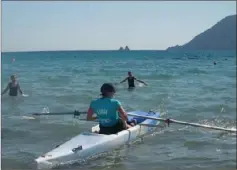  ?? (Photos DR) ?? Des baptêmes d’aviron de mer sont organisés aux Sablettes tout au long du “Rowing Tour”. Objectif : communique­r sur l’image de l’aviron et présenter au public les différente­s facettes de l’activité.