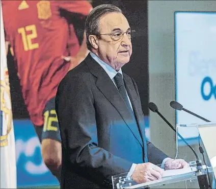  ?? FOTO: EFE ?? Florentino Pérez se ha quedado sin galácticos para suplir la marcha de Cristiano. Neymar y Mbappe no se mueven del PSG