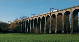  ?? ROBIN JONES ?? The Grade II* 1560ft-long 40-arch Digswell or Welwyn Viaduct was the longest and tallest viaduct on the Great Northern Railway’s route.