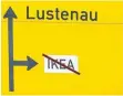  ?? FOTOMONTAG­E: SIMON HAAS ?? Fotomontag­e eines Ikea-Schildes: Der Konzern geht nicht nach Lustenau.
