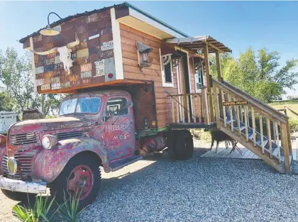  ?? PHOTOS: JENN SHARP ?? Pictured is one of the many unique accommodat­ion options at Ghostown Blues, a bed and breakfast modelled after the Old West.