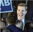  ?? Foto: afp ?? Hauchdünne­r Vorsprung: Conor Lamb verkündete bereits seinen Sieg.