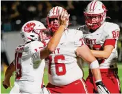  ?? Kirk Sides/Staff photograph­er ?? Katy’s Gunner Nelson, left, scored five touchdowns, including the go-ahead score late in the fourth quarter.