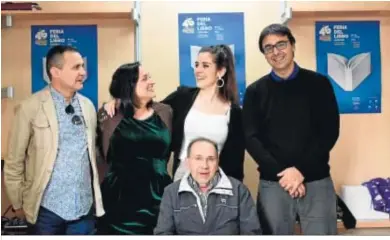  ??  ?? Antonio Luis Ginés, Ana Belén Ramos, Estefanía Cabello, Pablo García Casado y Francisco Gálvez.