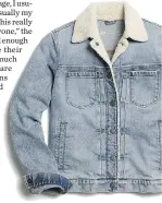  ??  ?? Denim jackets with fauxSherpa collars have a distinctly ’70s feel.
