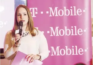  ??  ?? LYANETTE Dávila, gerente senior de mercadeo de T-Mobile, aseguró que este año crecerán entre un 5% a 10% su plantilla de empleados.