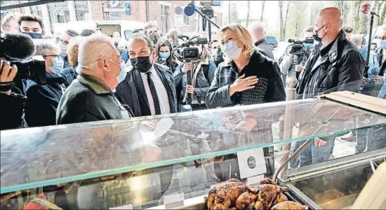  ?? FRANÇOIS LO PRESTI / AFP ?? Marine Le Pen ha convidat els militars signants a afegir-se a “la batalla de França”