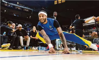  ?? Santiago Mejia/The Chronicle ?? The Warriors’ defense will get a boost with versatile guard Gary Payton II set to return to action, albeit with a minutes restrictio­n, in Saturday’s game against the Dallas Mavericks.