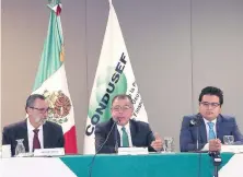  ??  ?? Condusef destacó que pese a las mayores inversione­s de los grandes bancos en México, esto no se ha reflejado en un mejor servicio a los clientes.