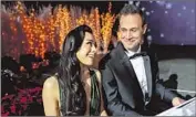  ?? Jessica Kourkounis Netf lix ?? IN “Christmas With You” Angelina (Aimee Garcia) and Miguel (Freddie Prinze Jr.) fall in love, obviously.