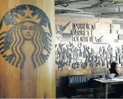  ?? Picture: Alon Skuy ?? A view of a Starbucks outlet in Rosebank, Johannesbu­rg.