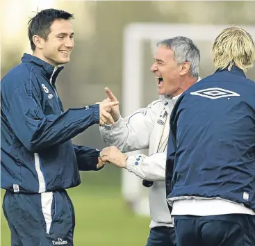  ??  ?? ■Claudio Ranieri had a great working relationsh­ip with Frank Lampard at Chesea.