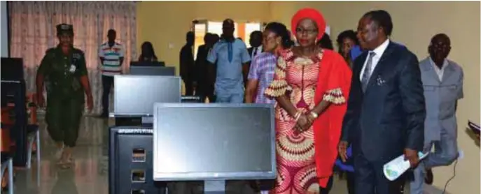  ??  ?? Ondo's First Lady, Mrs Anyanwu-Akeredolu with the consultant, Mr. Temitope Runsewe , at the opening ceremony of the ITC training programme