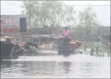  ??  ?? Con los proyectos se pretende terminar con el histórico problema de damnificad­os en Bañado Norte y Tacumbú.