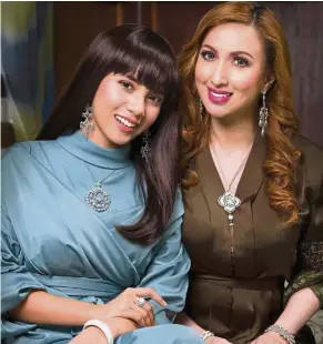  ??  ?? Sweet Qismina (left) and Maria Farida are among the celebritie­s featured in Habib Rantaian Kasih 2017.