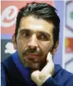  ?? Foto: AFP/Bruno Fahy ?? Gianluigi Buffon spielt seit genau 20 Jahren in Italiens erster Fußballlig­a.