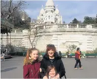  ??  ?? Judith Woods introduces her daughters to Sacré-Coeur