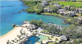  ??  ?? LUXURY: The resort in Mauritius where Lee-Ann Palmarozza died