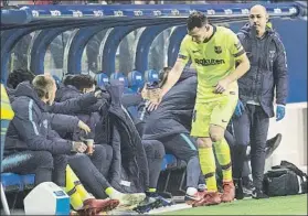  ?? FOTO: PERE PUNTÍ ?? Vermaelen se retiró lesionado durante el partido ante el Levante