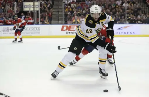  ?? Associated Press ?? Boston freed up salary cap space Friday by trading veteran forward David Backes, above, and a first-round draft pick to Anaheim for forward Ondrej Kase.