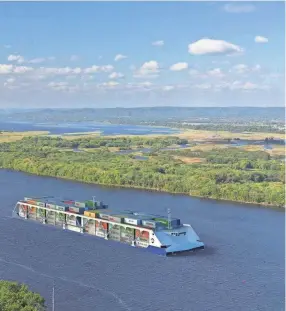  ?? COURTESY OF INTERNATIO­NAL PORT OF MEMPHIS ?? American Patriot Holdings LLC has proposed using the Internatio­nal Port of Memphis to move freight along the Mississipp­i River via “liners,” large ships capable of hauling large amounts of cargo without forming a damaging wake.