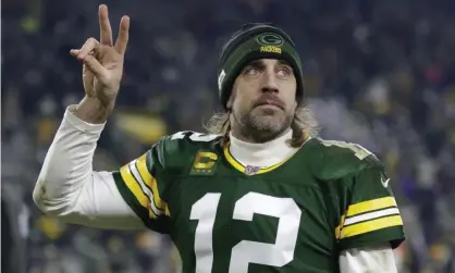  ?? Photograph: Matt Ludtke/AP ?? Green Bay’s Aaron Rodgers says he will play on Sunday despite an ongoing injury.