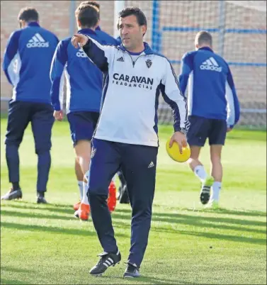  ??  ?? AVANCE. Raúl Agné le ha dado al Real Zaragoza un aire competitiv­o del que carecía.